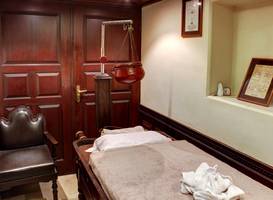 Palace On Ganges - Heriatge Hotel