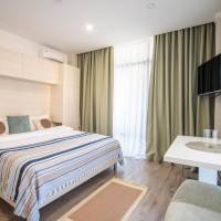 Green Side Apart Hotel