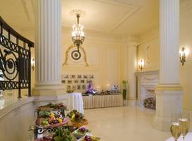 Polonia Palace