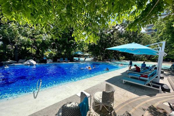 Tambuli Seaside Resort and Spa