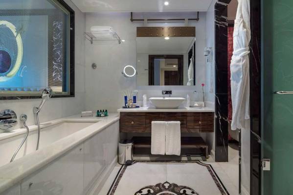 Merit Royal Premium Hotel Casino & Spa