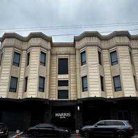 Harris Hotel