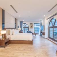 Reyna Luxury Hotel