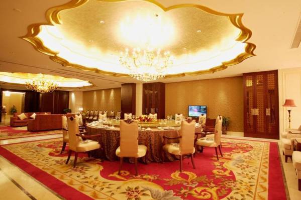 Tang Dynasty West Market Hotel