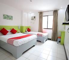 OYO 210 Apple Tree Suites