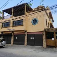 RedDoorz @ Casa Marabella Villamonte Bacolod City