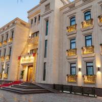 Paradise Plaza Luxury Hotel