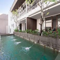 Pelangi 148 Beach Suites