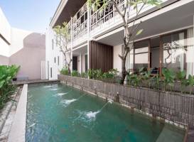 Pelangi 148 Beach Suites