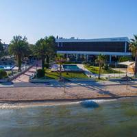 Liberty Hotel, Novalja