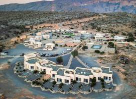 Jebel Shams Resort, Al Hamra
