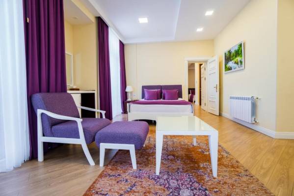 ILK Inn Hotel