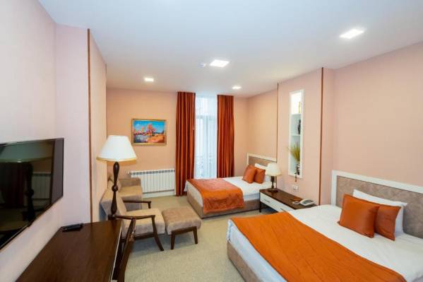 ILK Inn Hotel