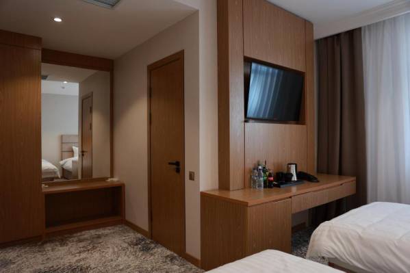 Damir Hotel