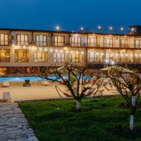 Hotel & Wine Cellar ARGE