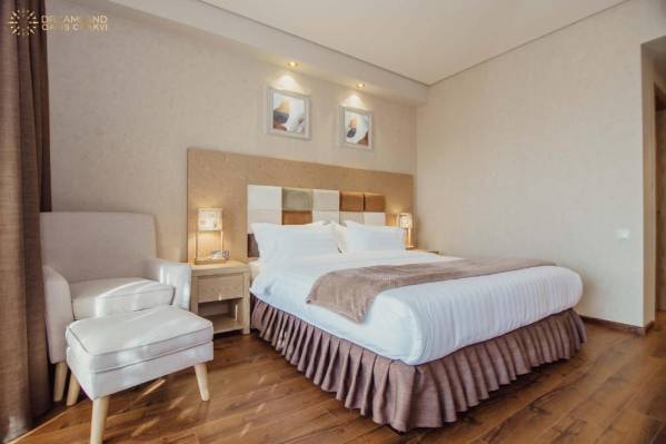 Dreamland Oasis Hotel