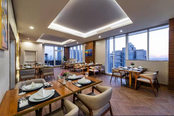 Crown Rose Hotel