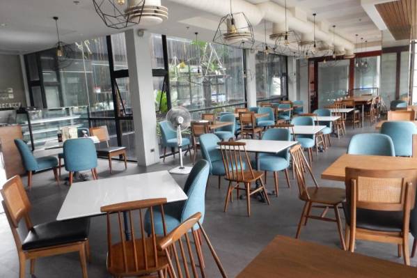 The Henry Hotel Roost Bacolod