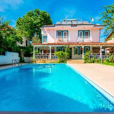 Calypso Cozy Suites