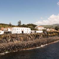 White Exclusive Suites & Villas