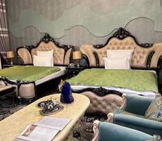 Caravan Hotel
