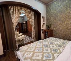 Caravan Hotel