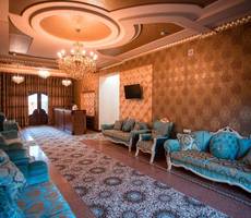 Caravan Hotel