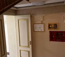 Caravan Hotel