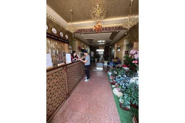 Caravan Hotel