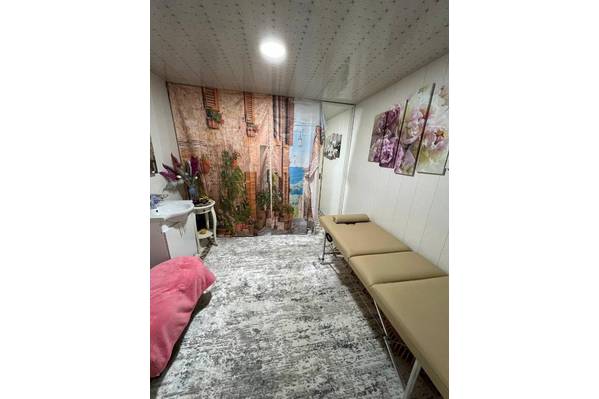 Caravan Hotel