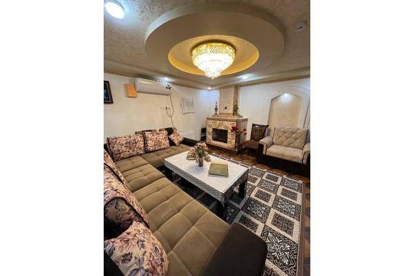 Caravan Hotel