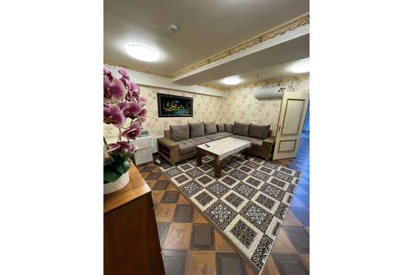 Caravan Hotel