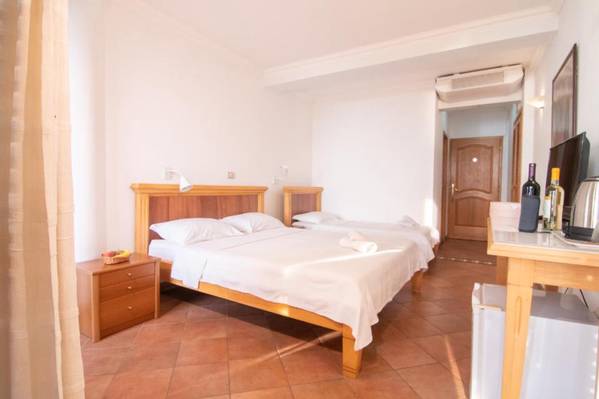 Levantin Inn