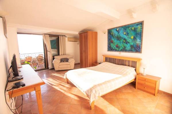 Levantin Inn
