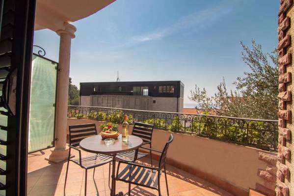 Levantin Inn