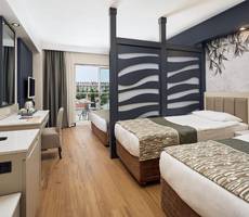Seaden De Mar Resort & Spa