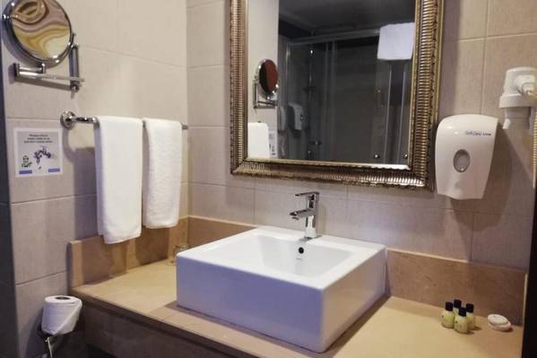 Seaden De Mar Resort & Spa