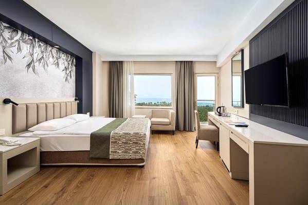Seaden De Mar Resort & Spa