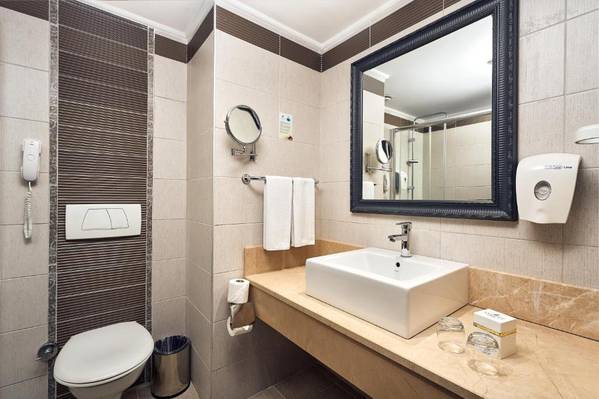 Seaden De Mar Resort & Spa