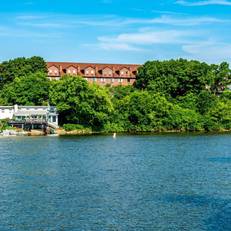 Riverview Inn & Suites, Ascend Hotel Collection