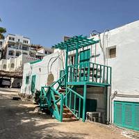 Lilly Rooms