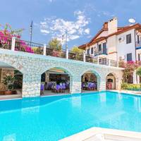 Amphora Hotel