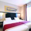 Comfort Andre Latin St Michel