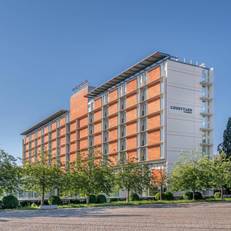Courtyard By Marriott