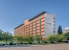 Courtyard By Marriott