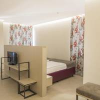 Family Suite (2 Adults + 2 Children) - Free Beach Access
