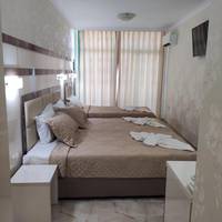 Triple Room with Pool View