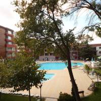 One-Bedroom Apartment with Pool View
