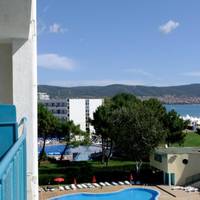 Double Room with Balcony and Sea View