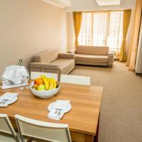 One-Bedroom Apartment (2 Adults + 2 Children)